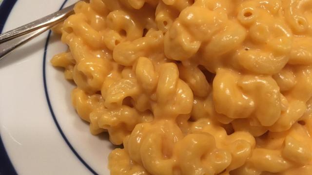 640x360 Recipe Three Ingredient Macaroni And Cheese - Mac And Cheese Drawing