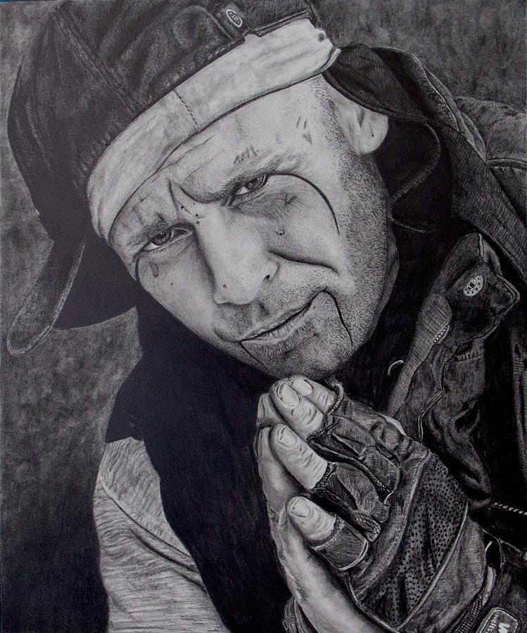 749x900 Homeless Man Praying Drawing - Man Praying Drawing