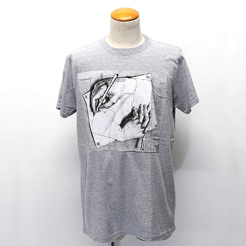 490x490 Trophy Art T Shirt M C Escher Drawing Handst Shirt Men - Mc Escher Hands Drawing Each Other