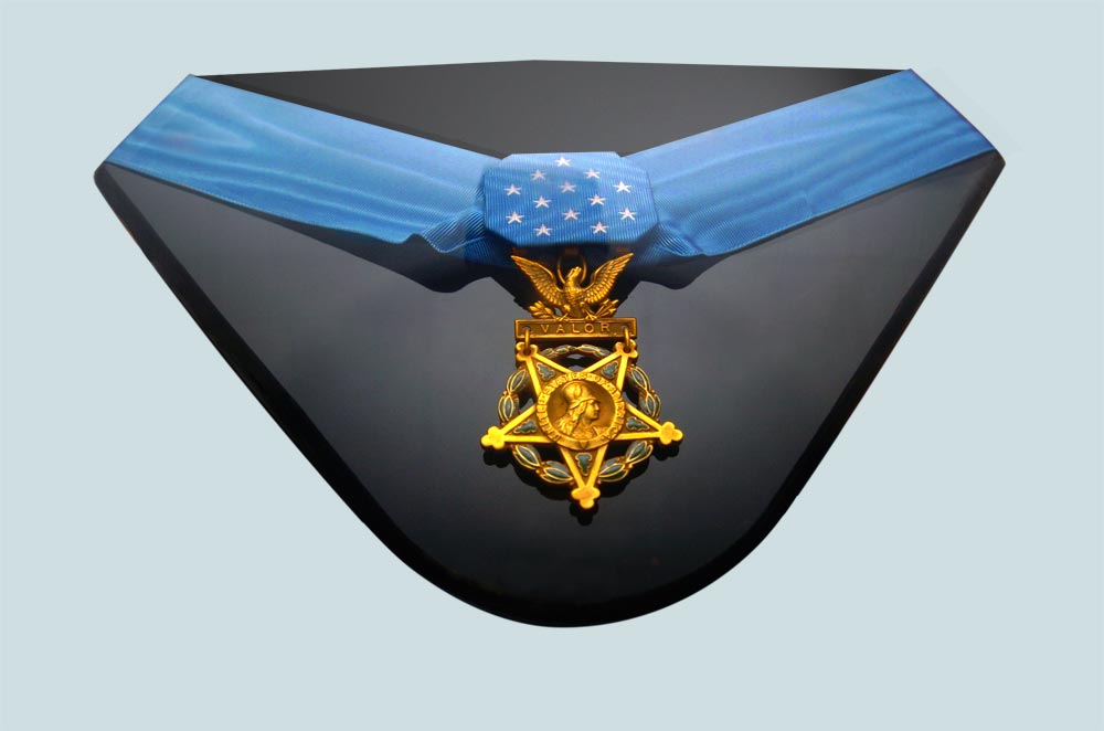 1000x662 history of medal of honor under winner of master sergeant woodrow - Medal Of Honor Drawing