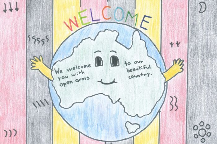 700x467 australian kids draw 'welcome' artworks for newly arrived migrants - Message Drawing