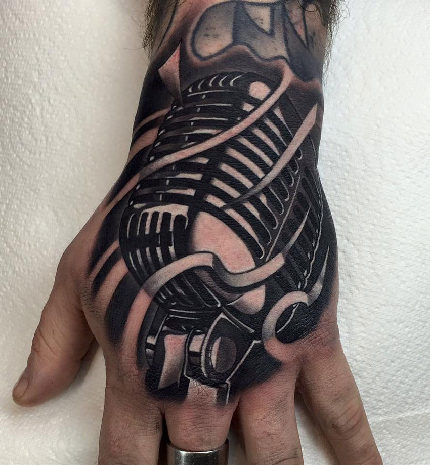 850x919 retro microphone hand tattoo best tattoo design ideas - Microphone Tattoo Drawings