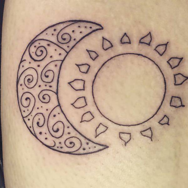 600x600 Sun And Moon Tattoo Designs For Men Women - Moon Drawing Tattoo