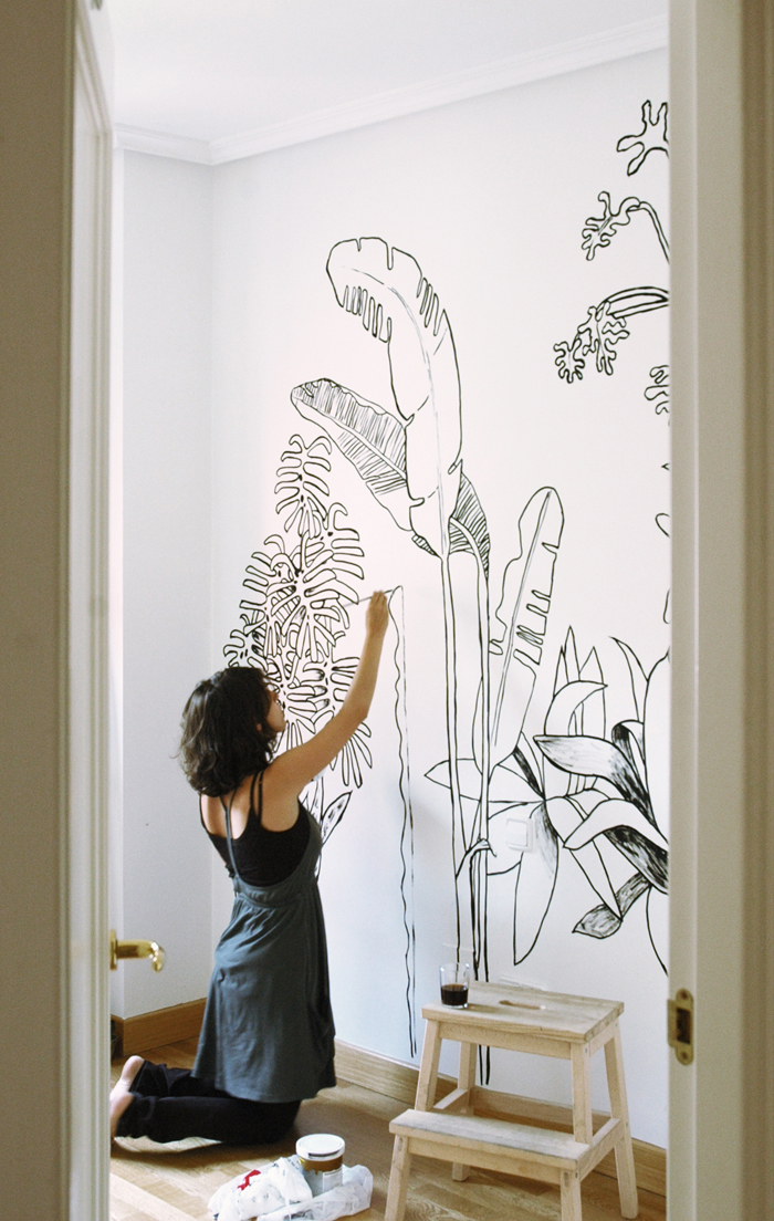 700x1104 a hand drawn botanical mural painting the style - Mural Drawing