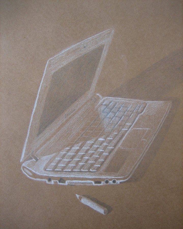 720x900 netbook and pencil lapiz sobre papel - Netbook Drawing