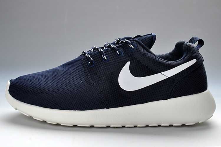 Nike Roshe Drawing at PaintingValley.com | Explore collection of Nike ...