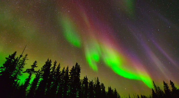 620x340 how to draw the dancing northern lights play cbc parents - Northern Lights Drawing