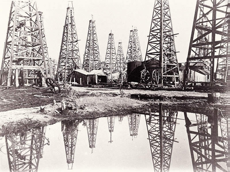800x600 The Roughneck Story Texas State History Museum - Oil Field Drawings