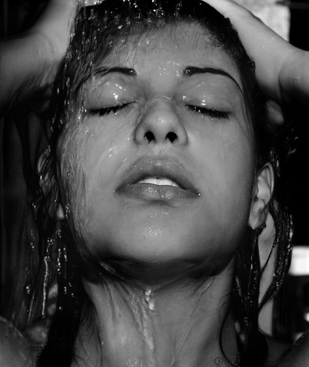 605x718 incredibly photorealistic pencil drawing - Photorealistic Drawing