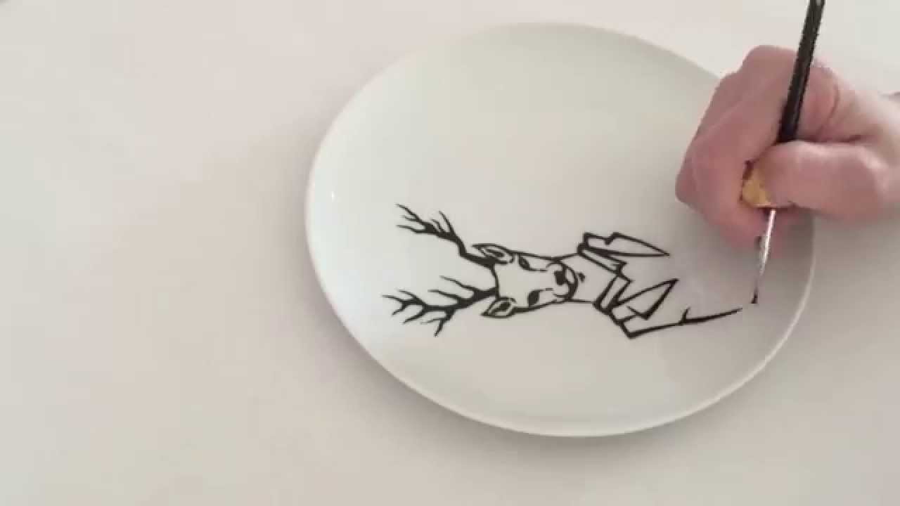1280x720 diy speed hand drawing on a plate mr deer - Plates Drawing