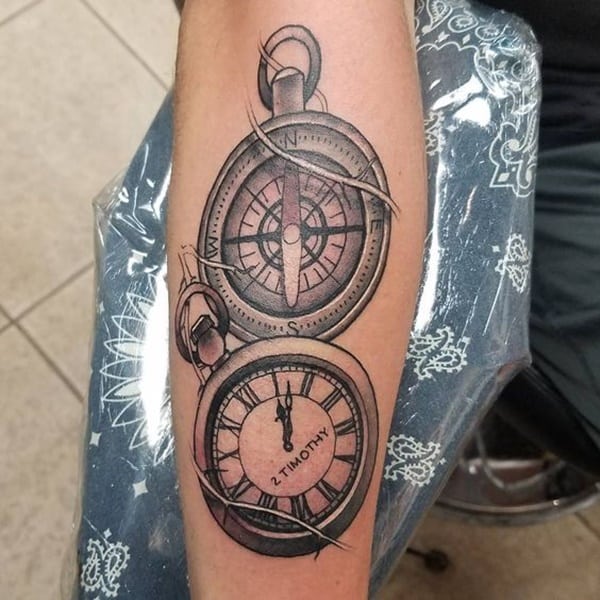 Pocket Watch Tattoo Drawing at PaintingValley.com | Explore collection ...