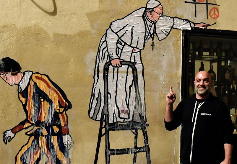 802x556 mural - Pope Francis Drawing