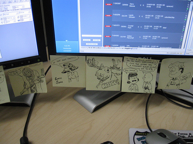 640x480 Office With Post It Drawings - Post It Drawings
