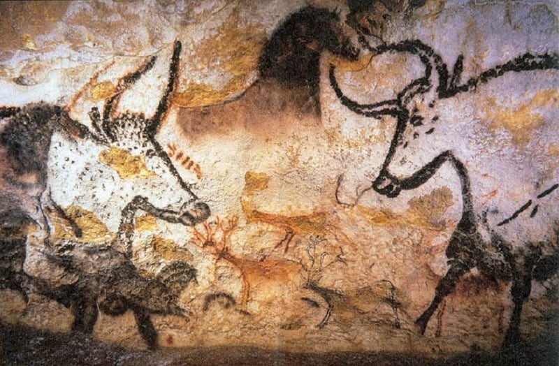 800x524 oldest cave paintings in the world - Prehistoric Cave Drawings