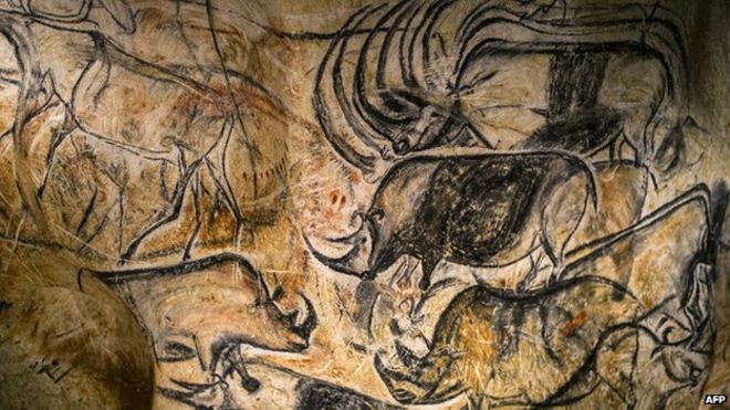 660x371 france creates replica cave for spectacular prehistoric art - Prehistoric Drawings