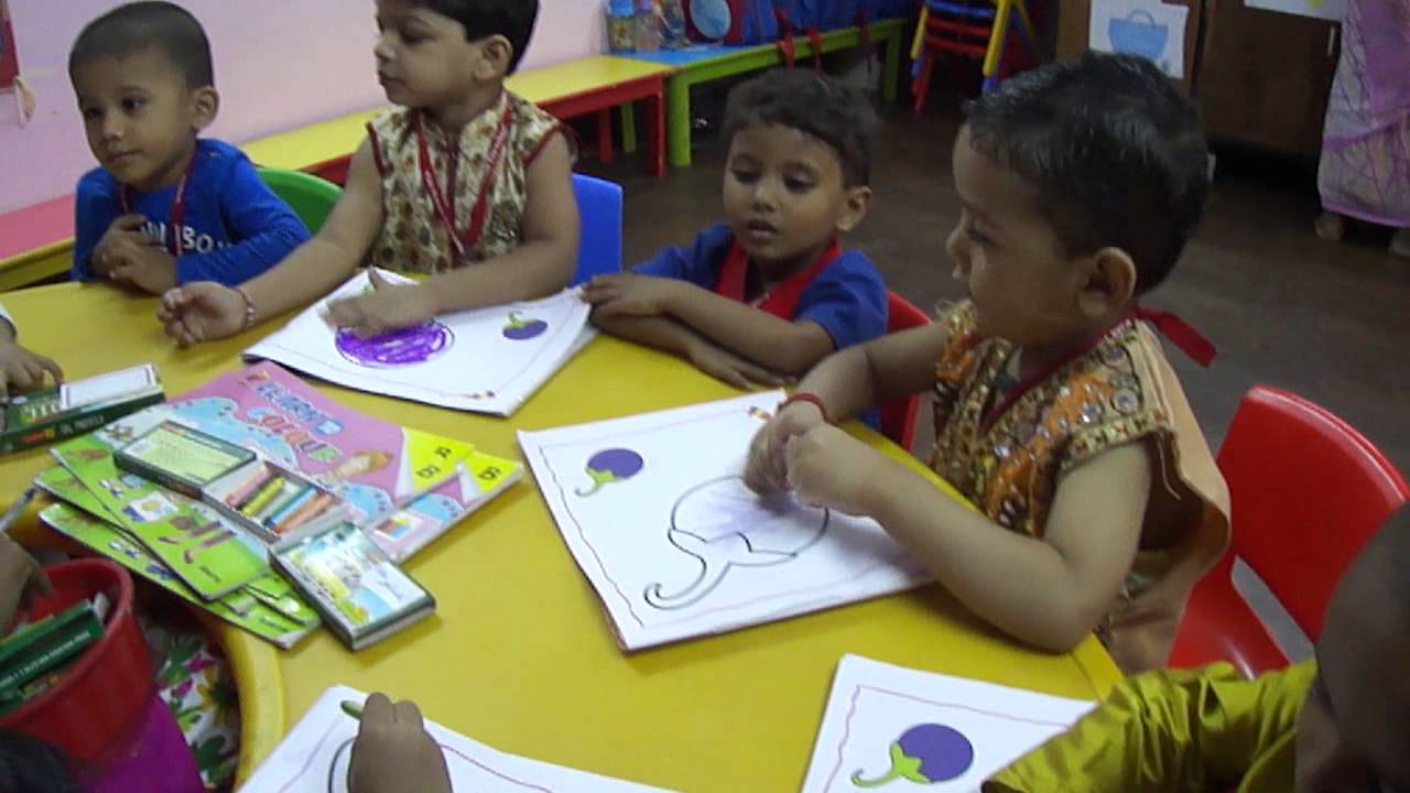 1280x720 drawing session in nursery class - Preschool Children Drawing