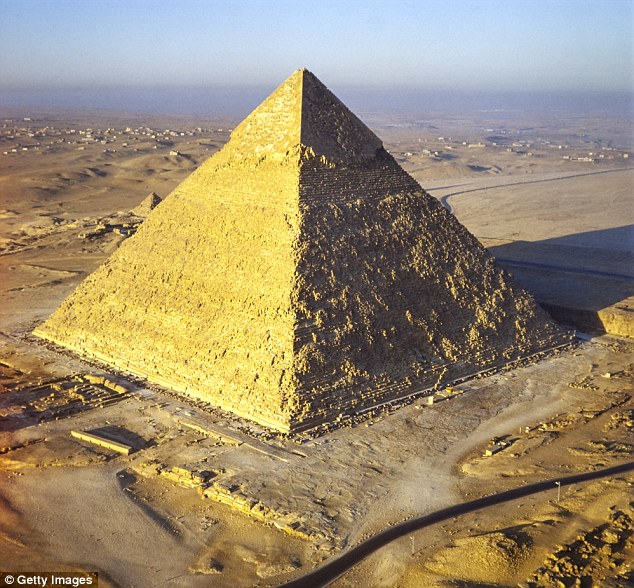 634x588 great pyramid of giza can focus energy through its chambers - Pyramid Of Giza Drawing