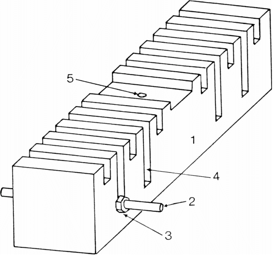 537x502 drawing of a heat sink single crystal of quartz copper rods - Quartz Drawing