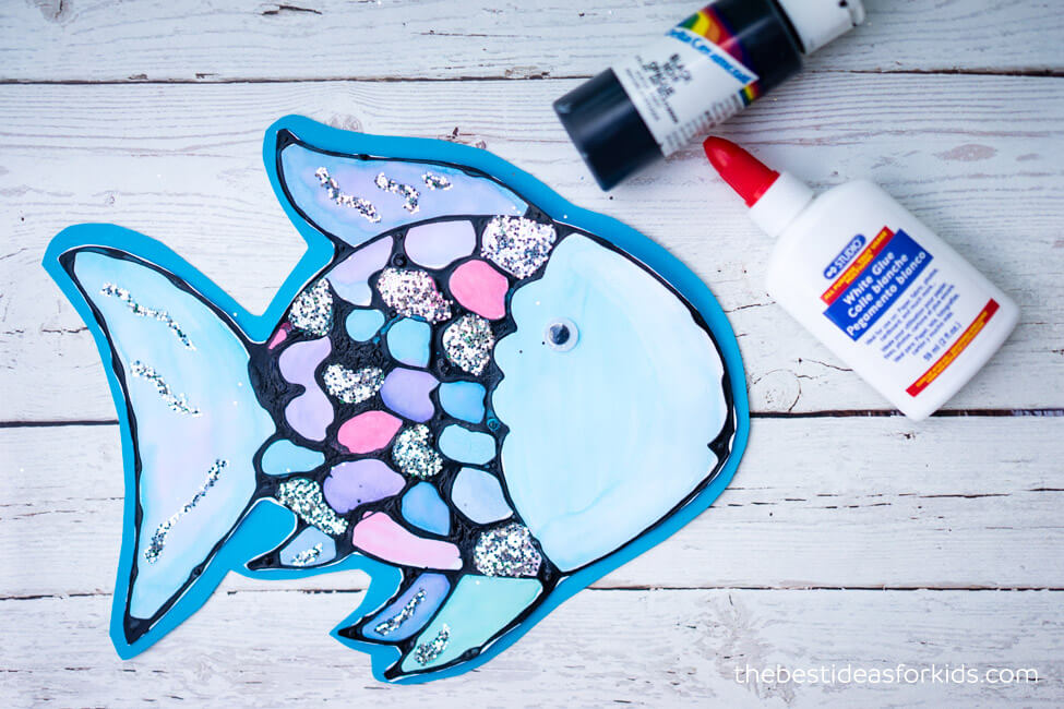 975x650 Rainbow Fish Craft With Free Template - Rainbow Drawing Template