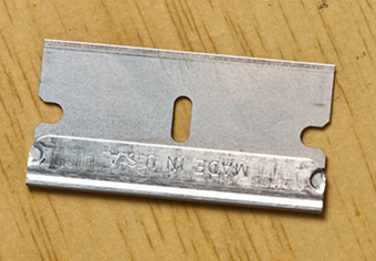 340x236 Technical Drawing Tools - Razor Blade Drawing