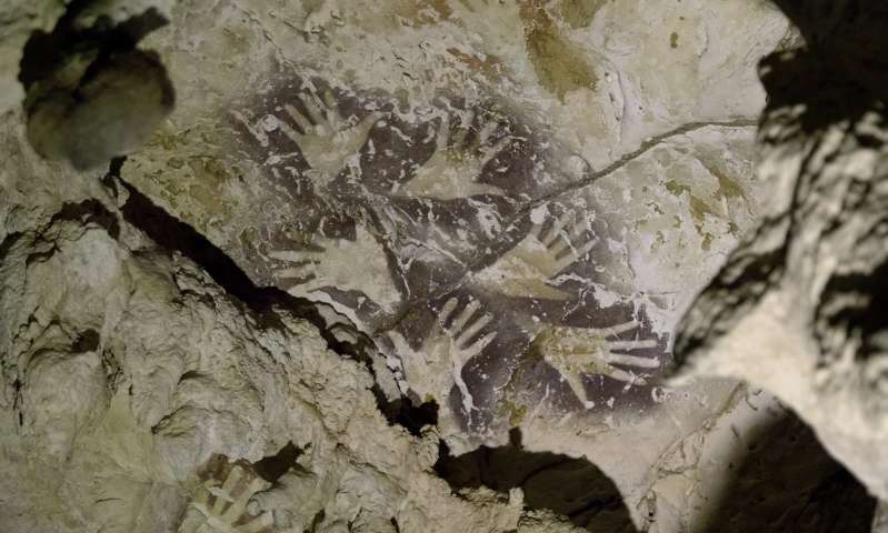 799x480 oldest known animal drawing found in remote indonesian cave - Remote Drawing