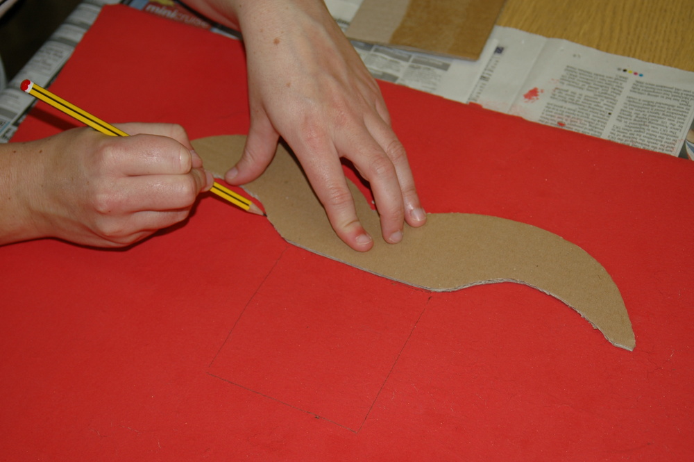 1000x665 make your own roman shield - Roman Shield Drawing