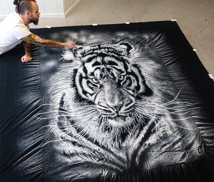 750x640 salt tiger drawing - Salt Drawing