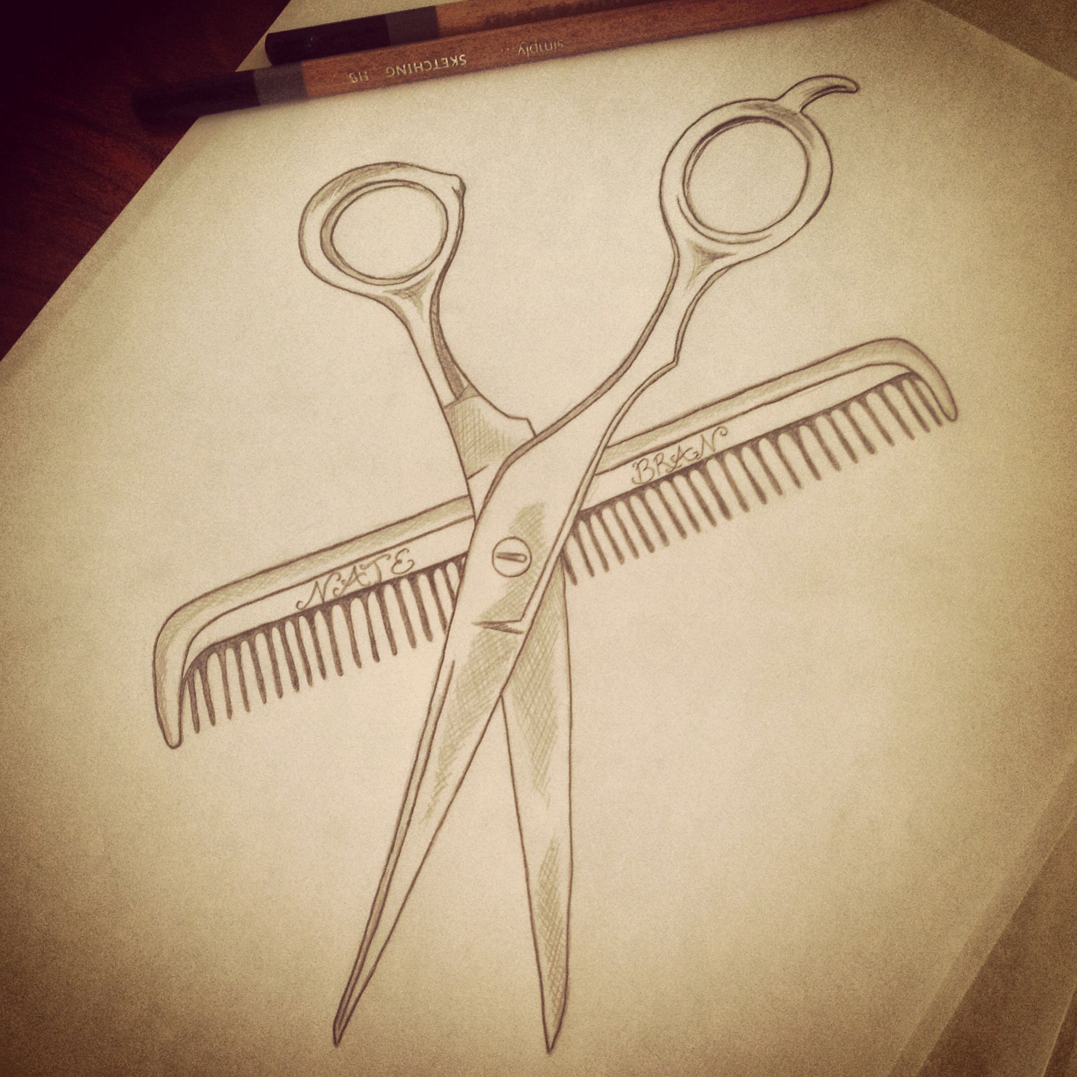 2150x2150 hairstylist - Scissors And Comb Drawing