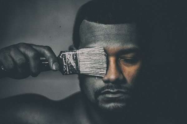 600x399 Creative Self Portrait Ideas - Self Portrait Ideas Drawing