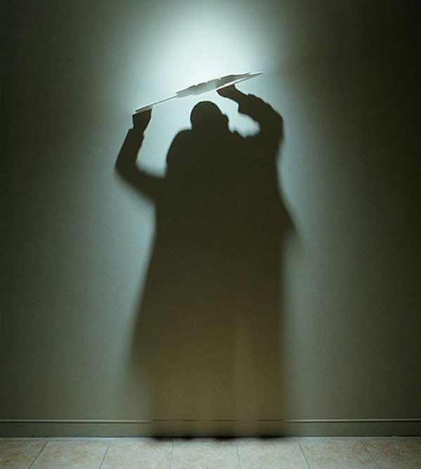 600x668 examples of amazing shadow art - Shadow Art Drawing