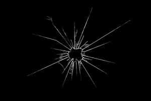 300x200 How To Draw Broken Glass - Shattered Glass Drawing