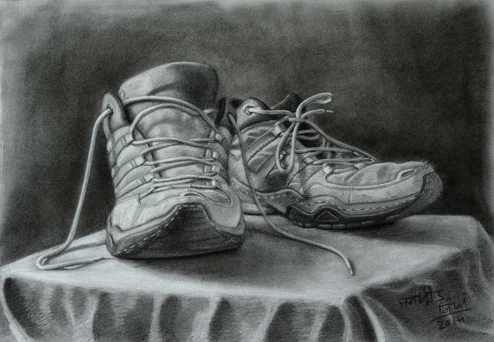 720x498 Running Shoes - Shoe Art Drawing