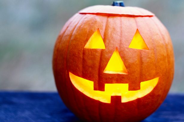 615x409 Easy Halloween Pumpkin Carving Ideas For Adults And Kids To Try - Simple Pumpkin Drawing