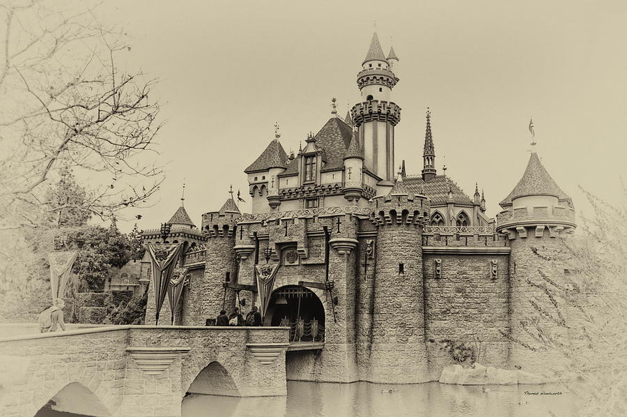900x598 sleeping beauty castle disneyland side view heirloom photograph - Sleeping Beauty Castle Drawing
