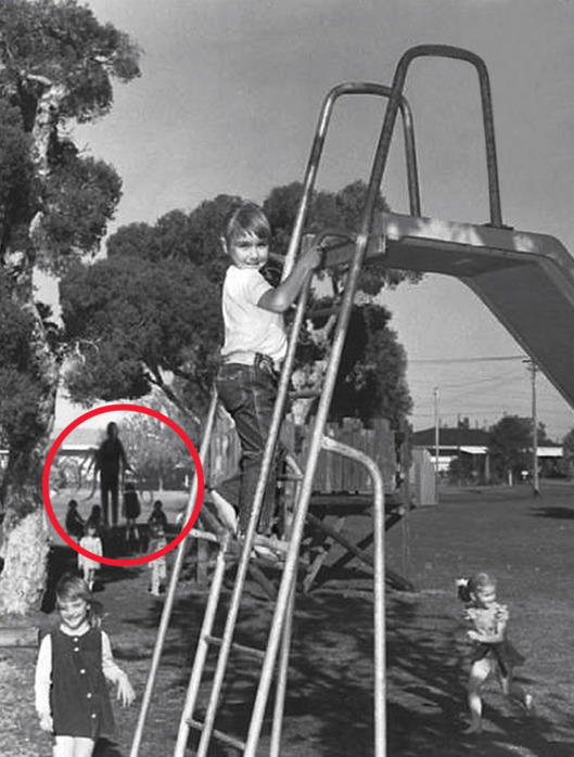 529x698 Why Did Two Girls Want To Kill For Slender Man - Slender Man Drawing