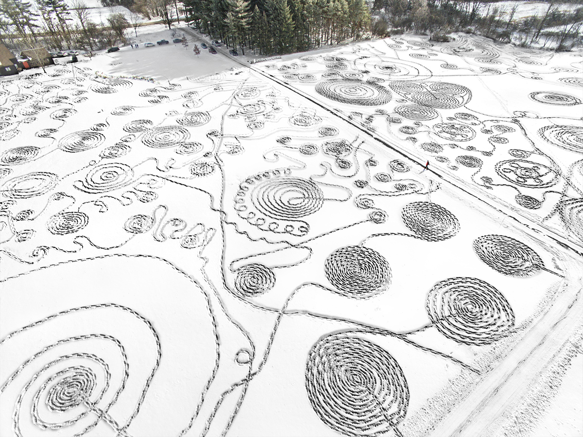 1200x899 Snow Drawings Stone Quarry Hill Art Park, Ny, Sonja - Snow Drawing