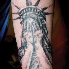 220x220 Drawn Statue Of Liberty Ink - Statue Of Liberty Crying Drawing