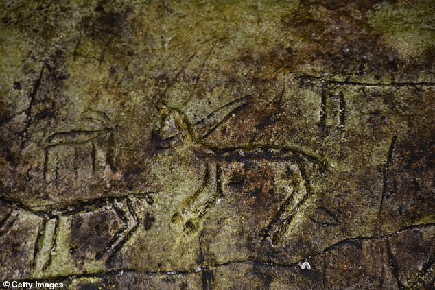 634x423 Cave Drawings Dating Back To The Early Stone Age Discovered - Stone Age Drawings