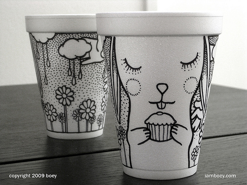 500x375 Speed Drawing Vidafine - Styrofoam Cup Drawing