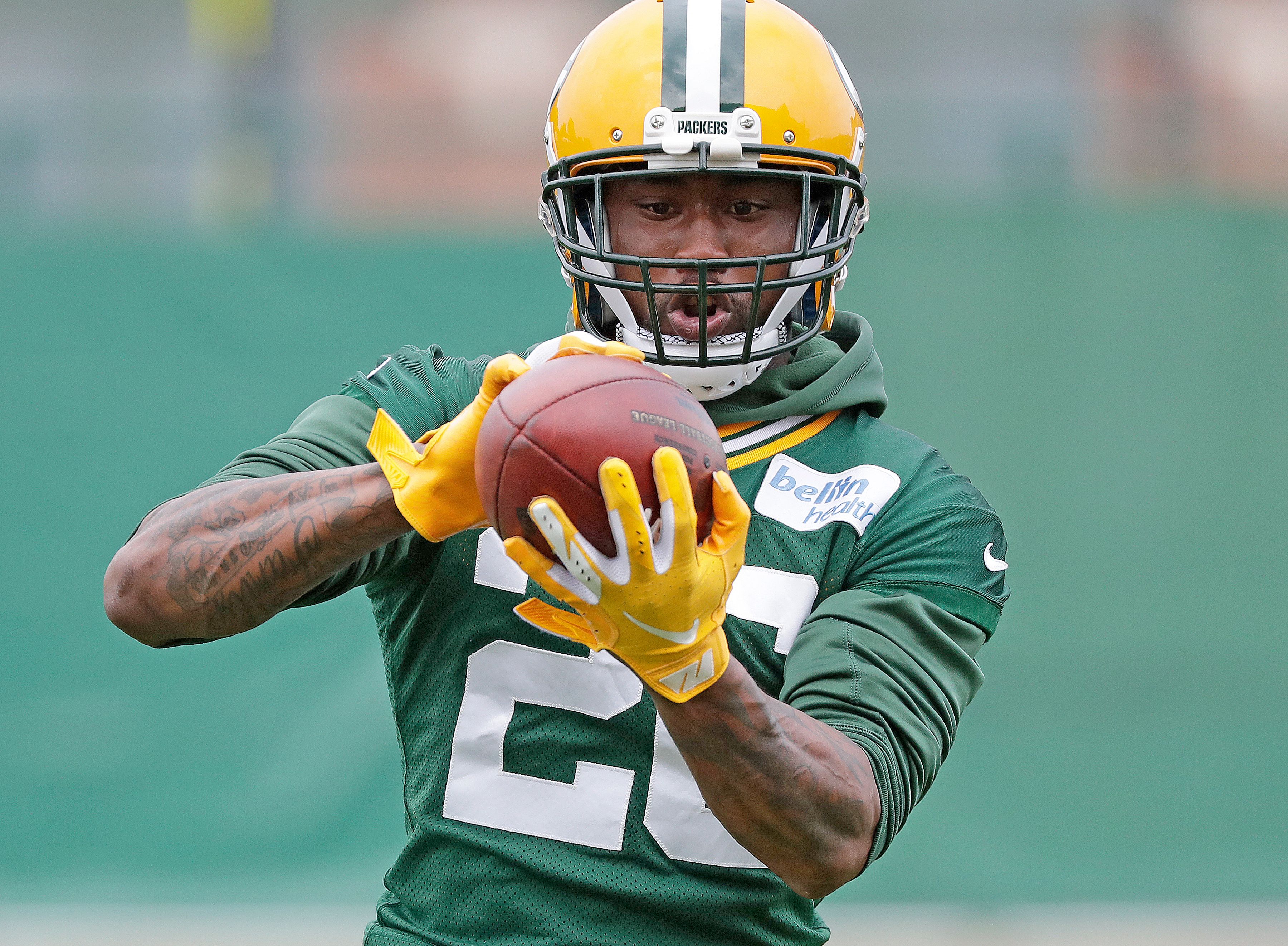 3600x2644 packers' emerging nose tackle kenny clark drawing plenty of attention - Tackle Drawing