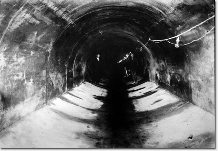 700x485 What Lies Beneath The Richmond District's Mile Rock Tunnel - Tunnel Drawing