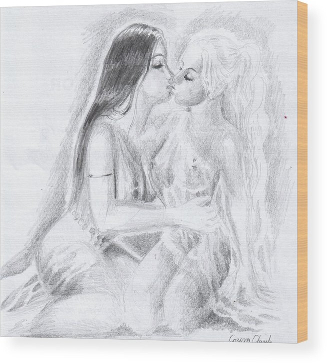 655x728 Two Girls Kissing Wood Print - Two Girls Drawing
