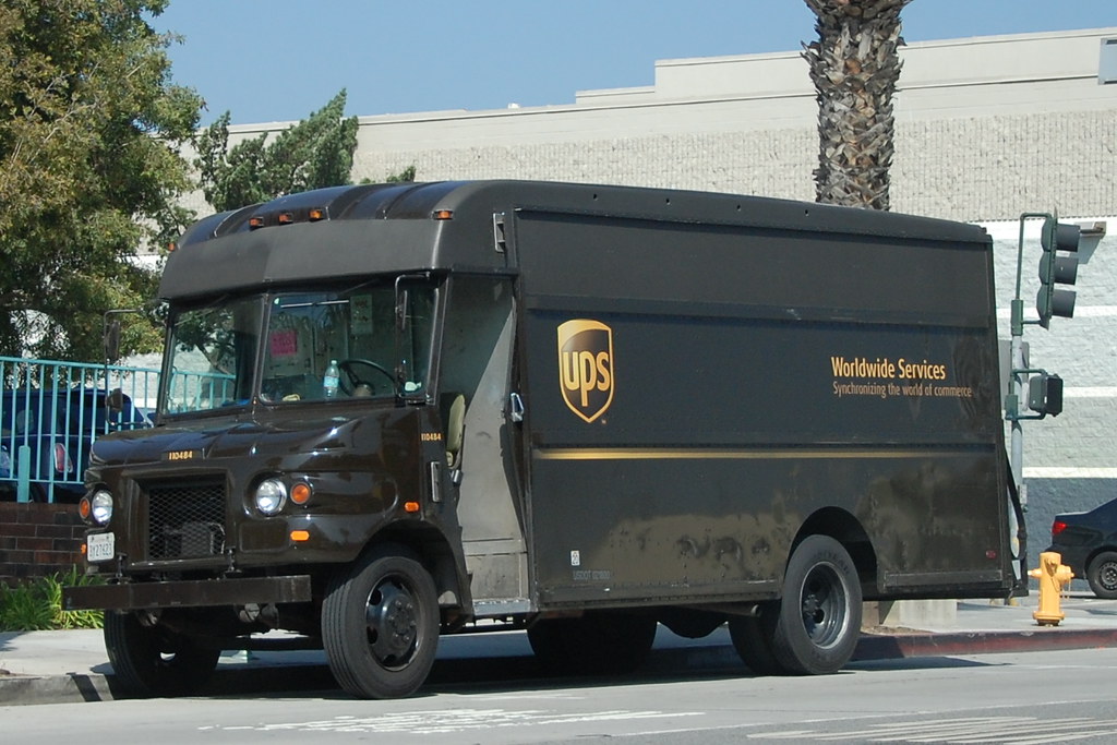 Ups Truck Drawing at Explore collection of Ups