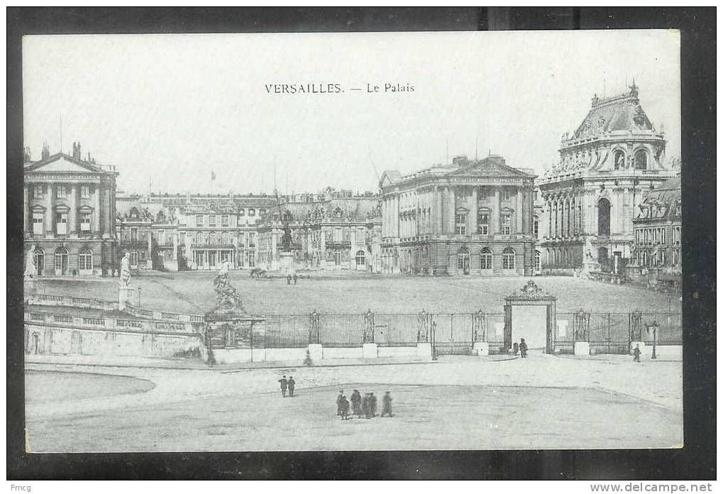 1019x696 old versailles drawing, unused - Versailles Drawing