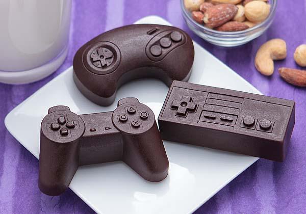 600x420 the classic video game controller silicone mold gadgetsin - Video Game Controller Drawing
