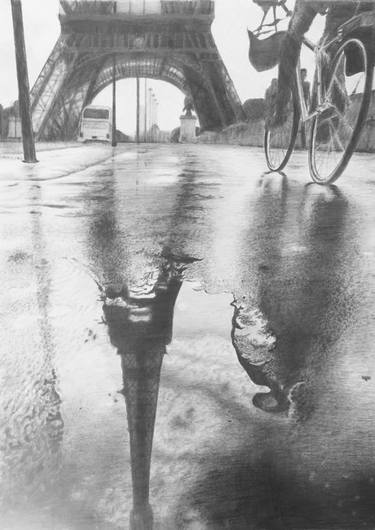375x530 reflection of the eiffel tower drawing - Water Reflection Drawing