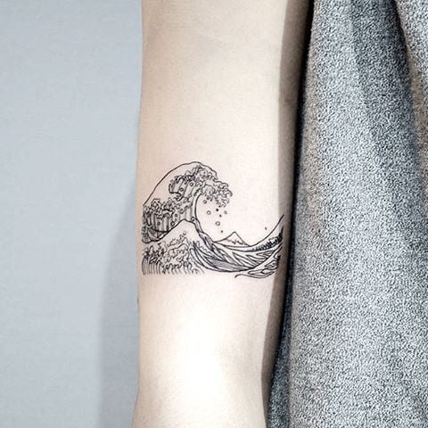 Wave Tattoo Drawing at PaintingValley.com | Explore collection of Wave ...