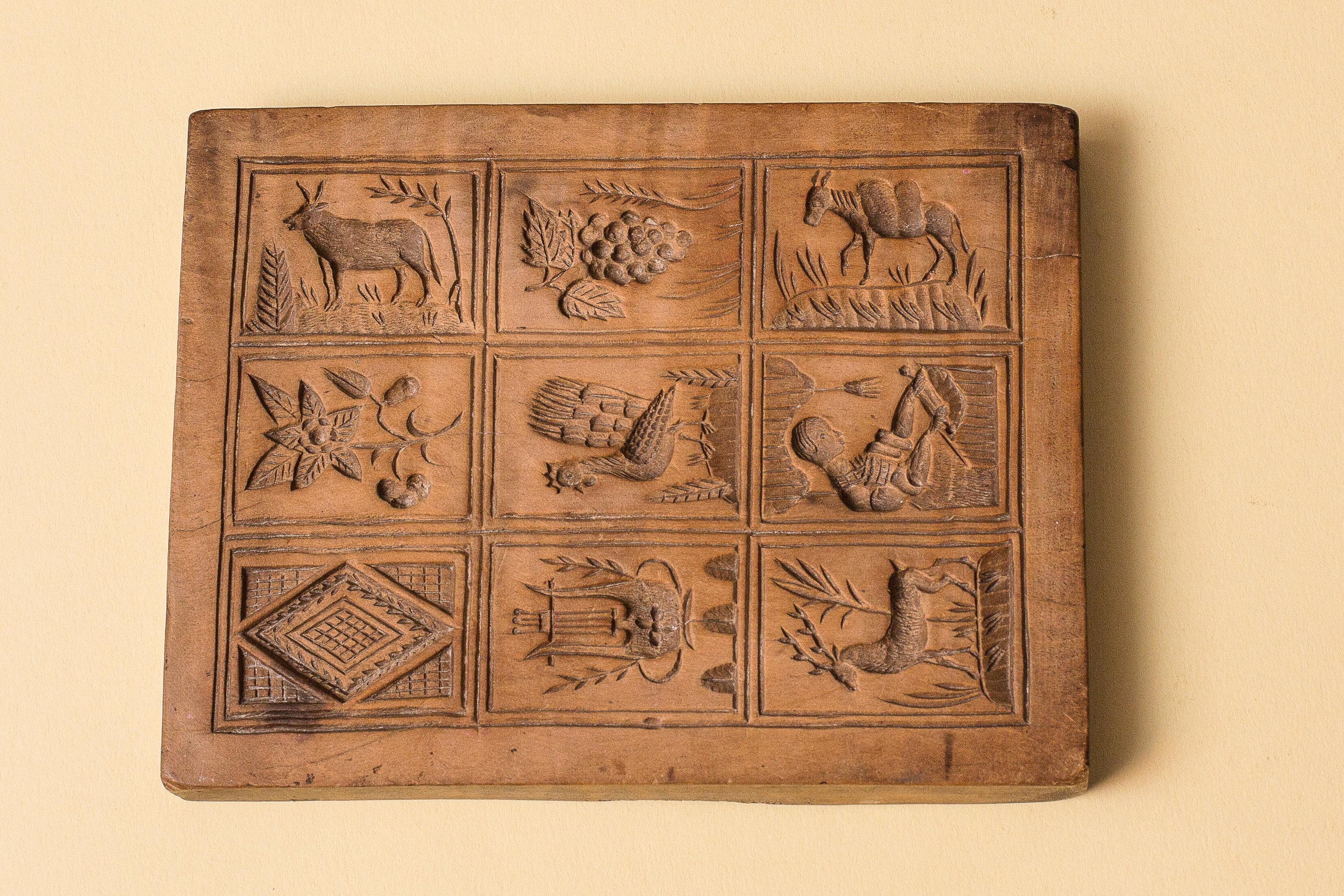 3307x2205 free images antique, model, furniture, chest, carve, christmas - Wood Carving Drawing