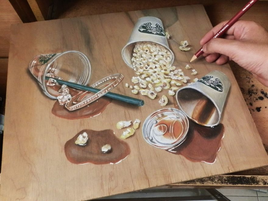 880x660 this guy's realistic spilled drink drawings are an ocd nightmare - Wooden Drawings