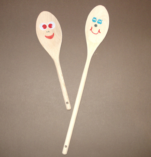 500x519 making wooden spoon puppets - Wooden Spoon Drawing
